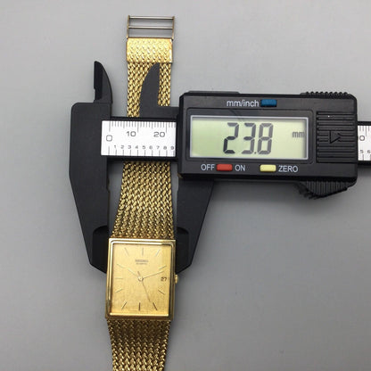 1974 - Seiko Gold Tank on Bracelet - Quartz