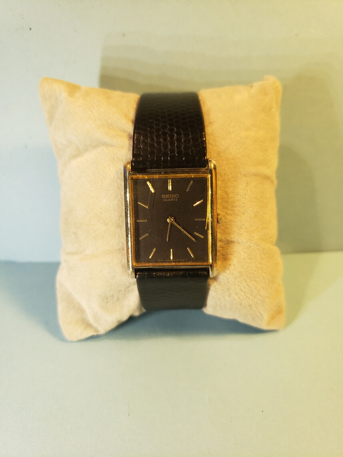 1970 - Seiko Tank Gold plated original leather black strap - Quartz