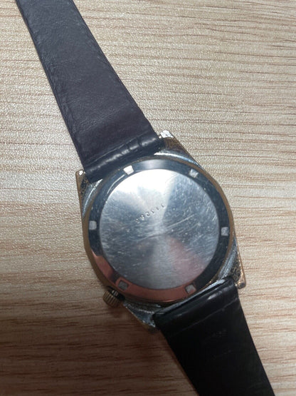 1975 - Lip automatic wristwatch